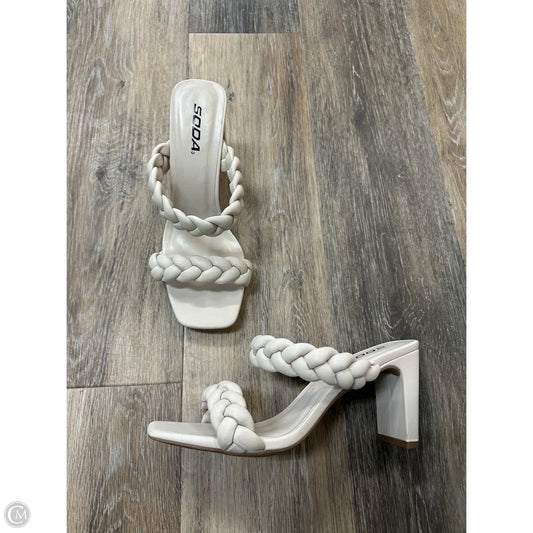 Shoes Heels Block By Soda In White, Size: 7.5