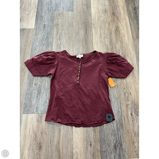Top Short Sleeve By Bohme In Red, Size: M