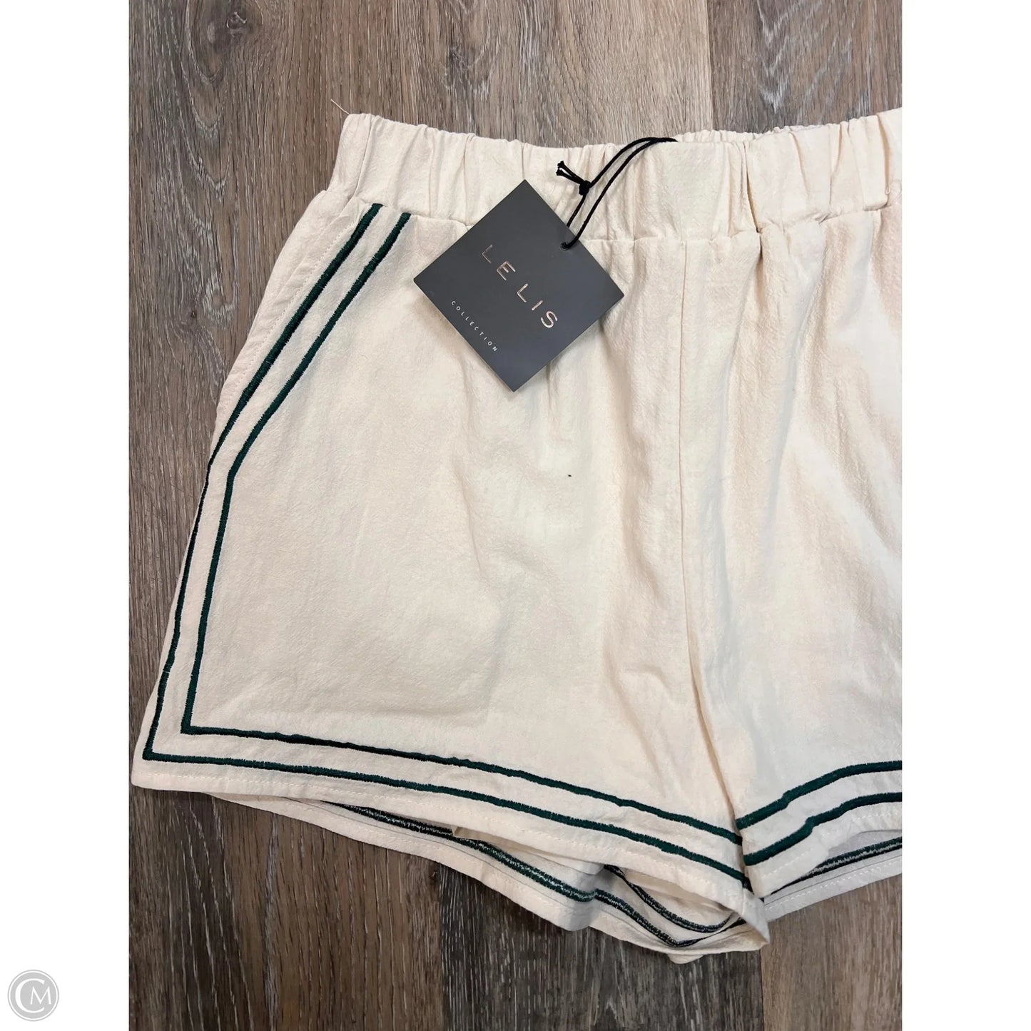 Shorts By Le Lis In White, Size: S