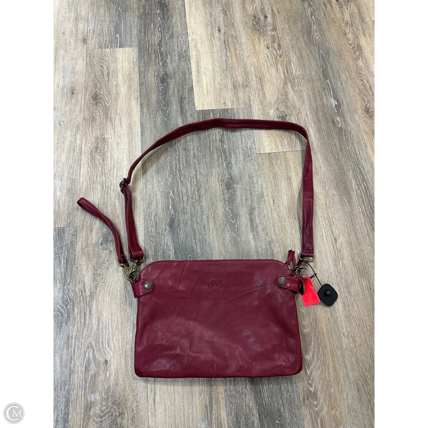 Crossbody Leather By Wanderers, Size: Large