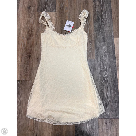 Dress Casual Short By Princess Polly In Cream, Size: 6