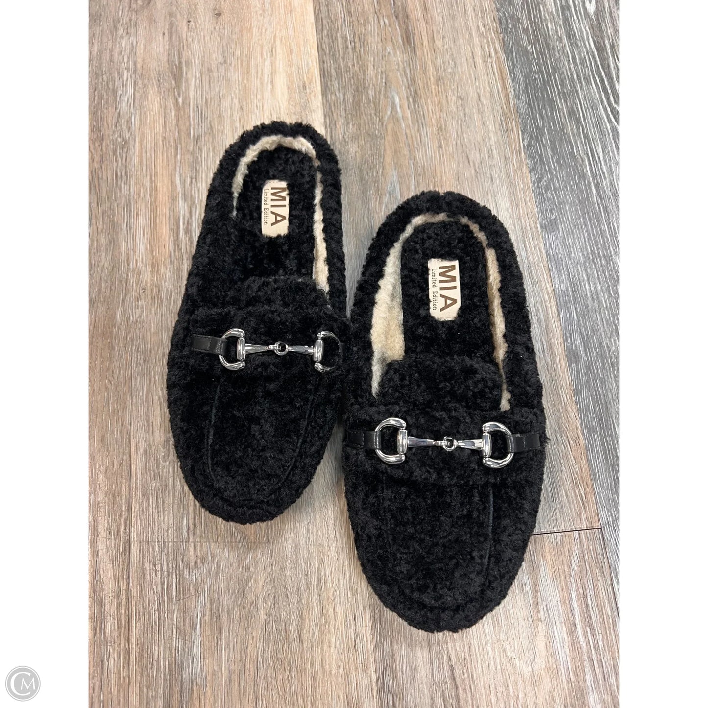 Shoes Flats By Mia In Black, Size: 7.5