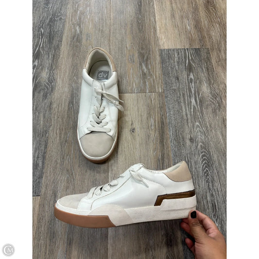 Shoes Sneakers By Dolce Vita In White, Size: 9