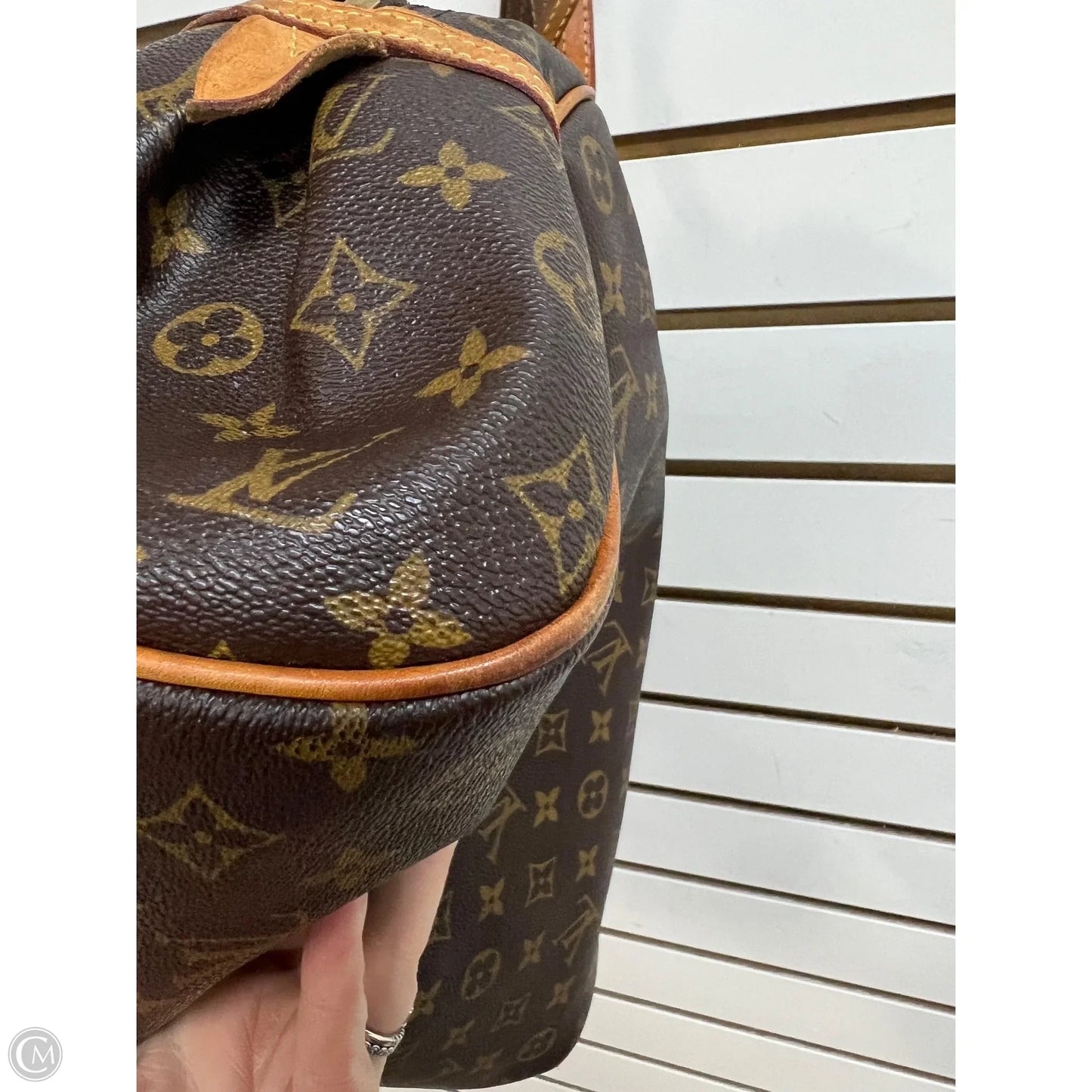 Handbag Luxury Designer By Louis Vuitton, Size: Large