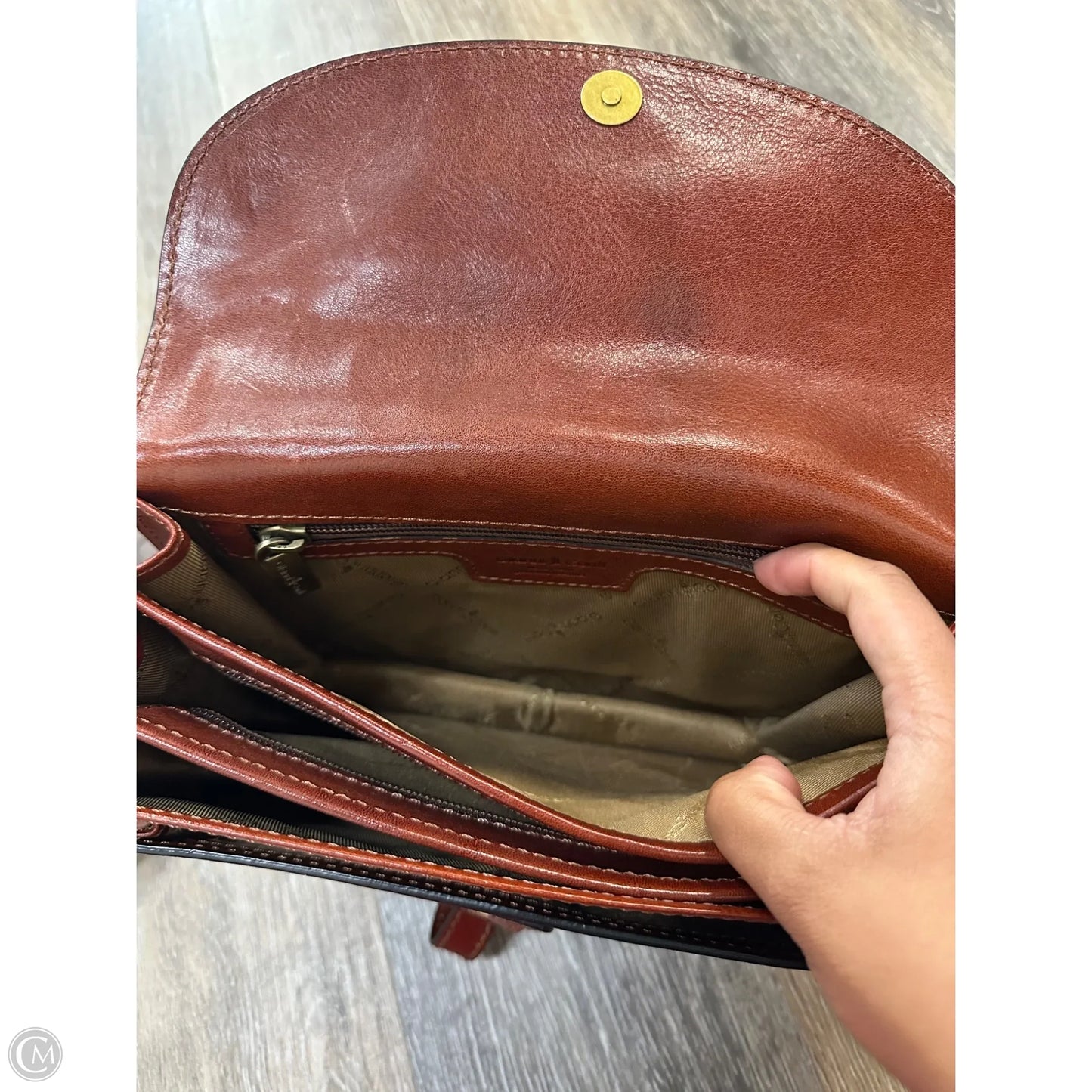 Crossbody Leather By Gianni Conti, Size: Medium