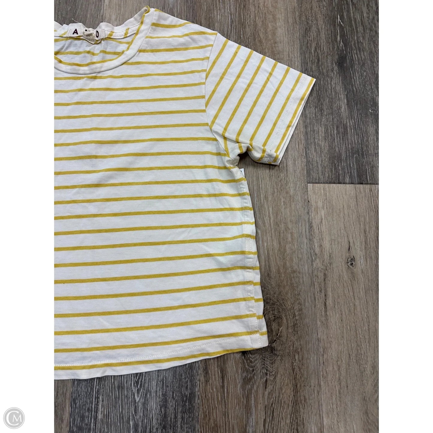 Top Short Sleeve By Amo In Striped Pattern, Size: M