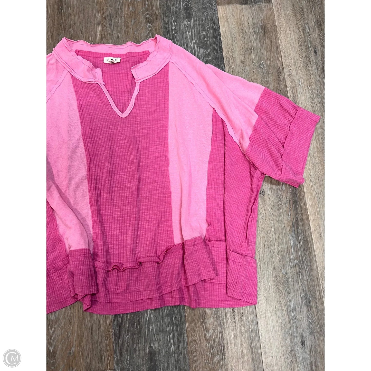 Top Short Sleeve By Pol In Pink, Size: M