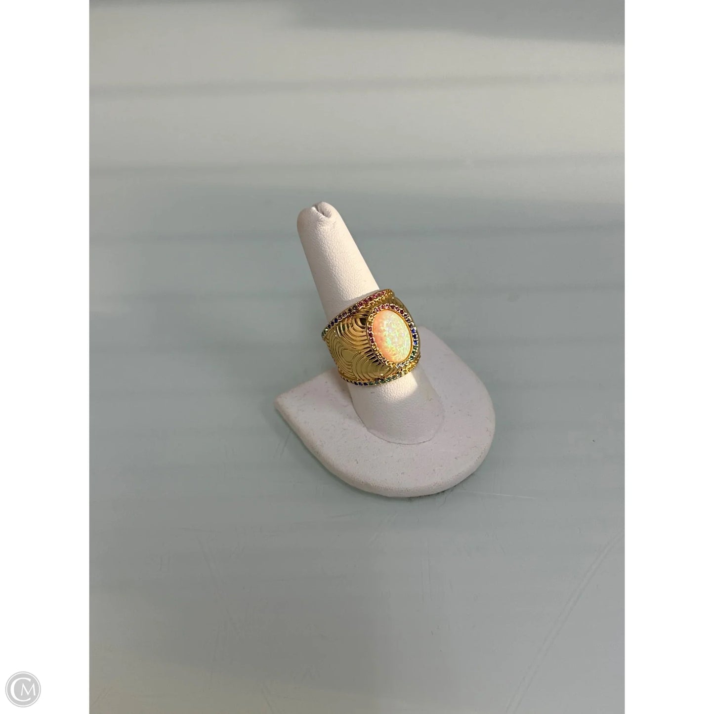 Ring Band By Kurt Geiger, Size: 9