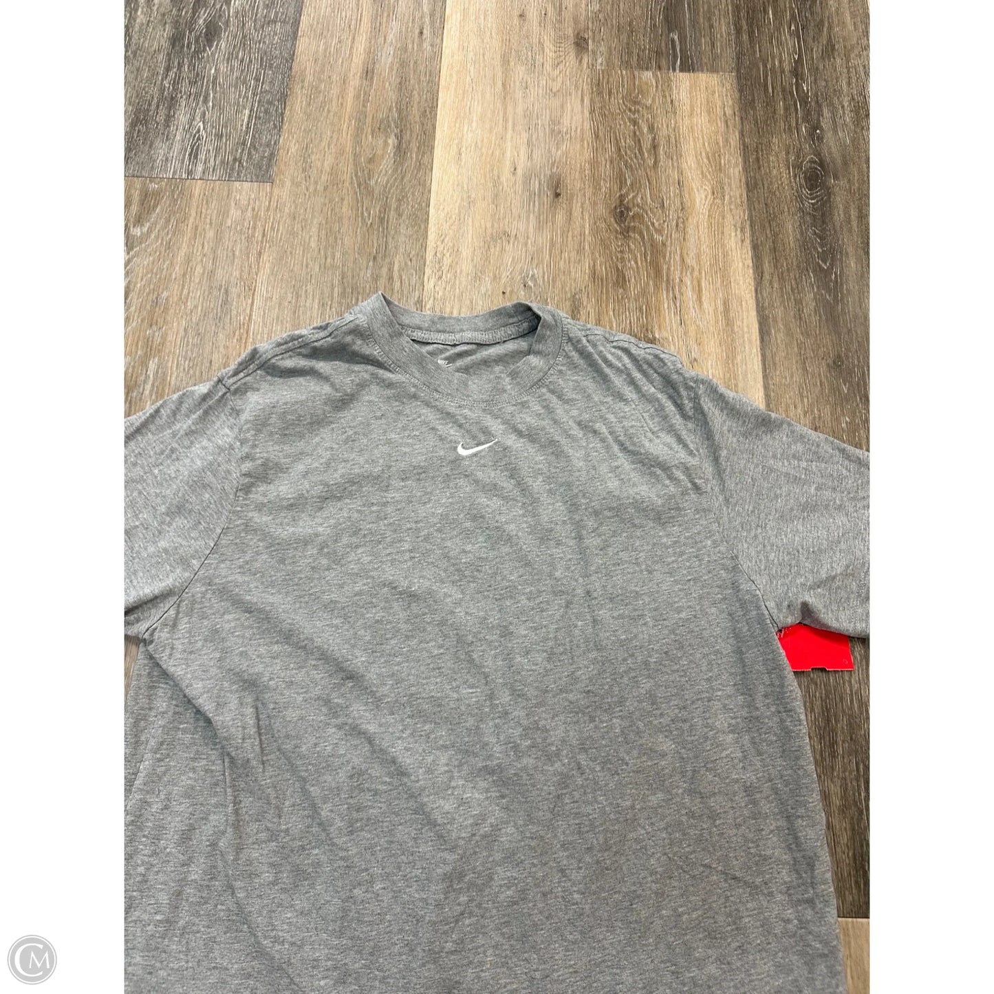 Athletic Top Short Sleeve By Nike Apparel In Grey, Size: M