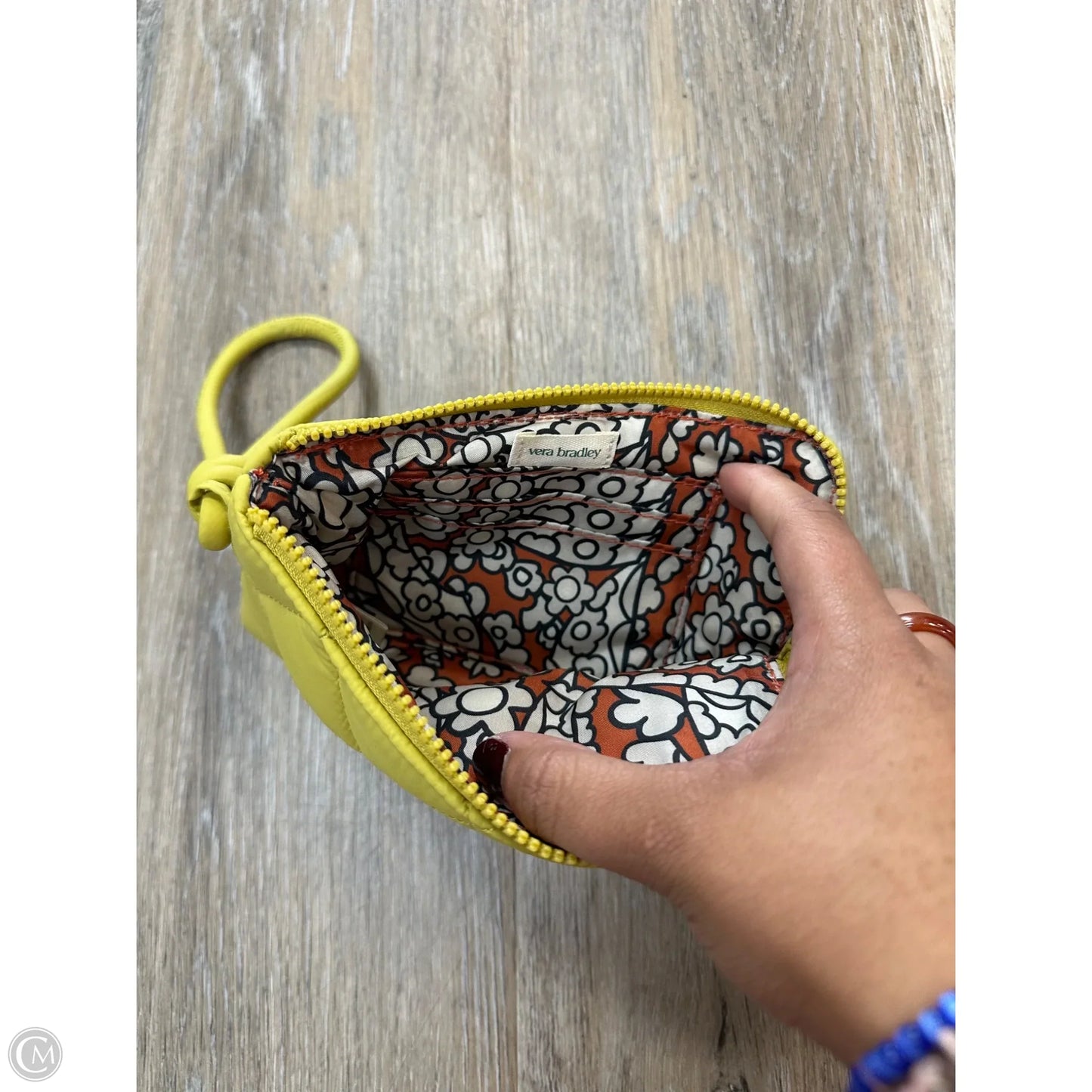 Wristlet By Vera Bradley, Size: Medium