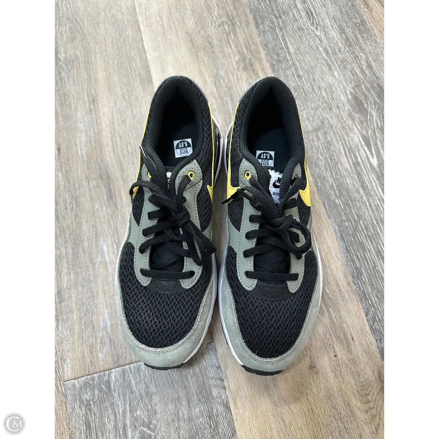 Shoes Athletic By Nike In Multi-colored, Size: 7