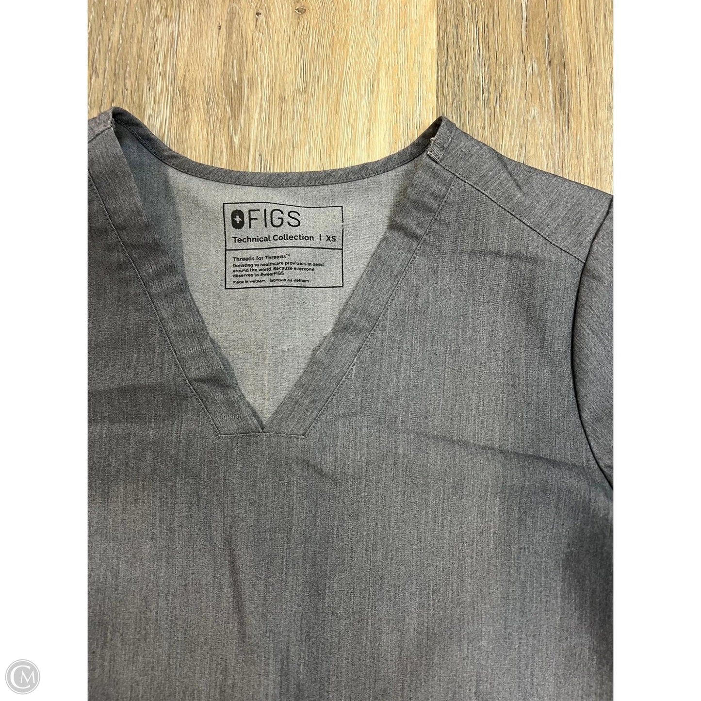Scrub Top Short Sleeve By Figs In Grey, Size: Xs