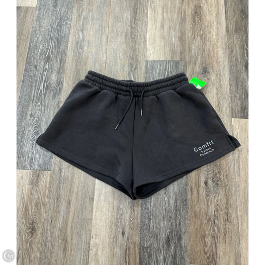 Athletic Shorts By Comfrt In Grey, Size: L