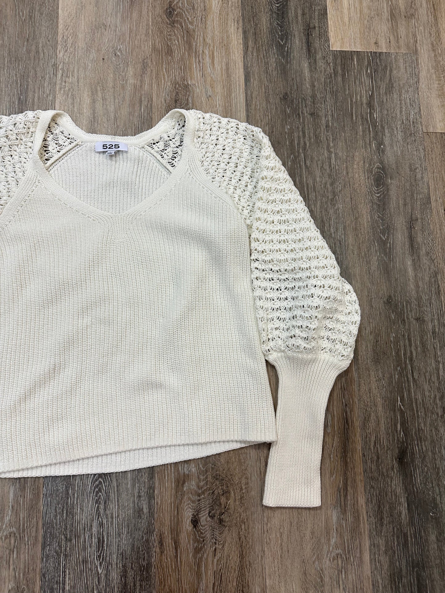 Sweater By 525 In White, Size: M