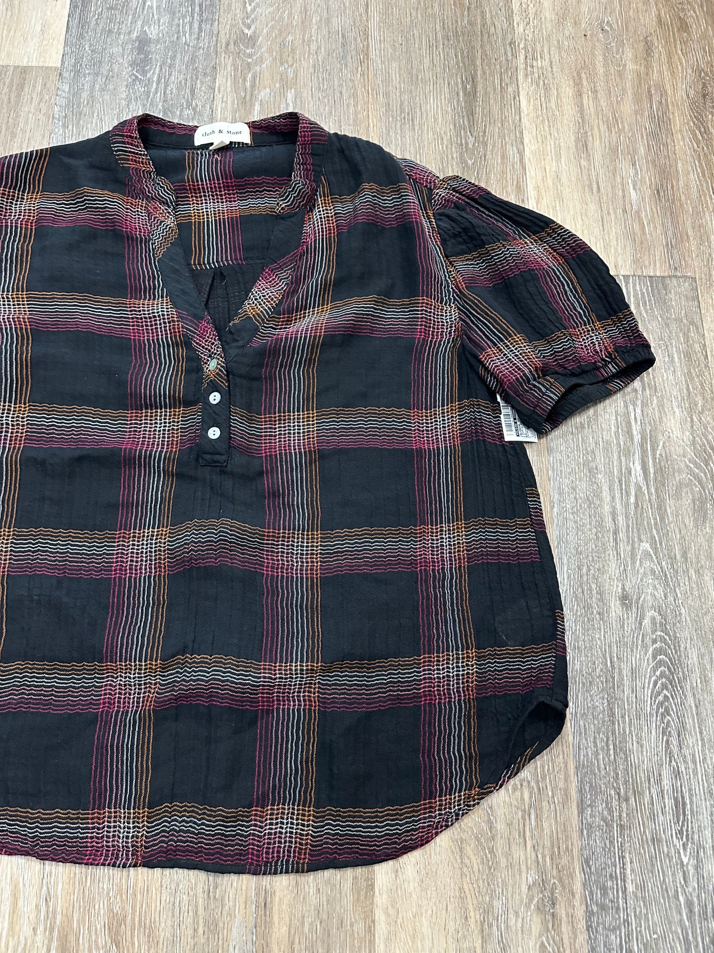 Blouse Short Sleeve By Cloth & Stone In Plaid Pattern, Size: S