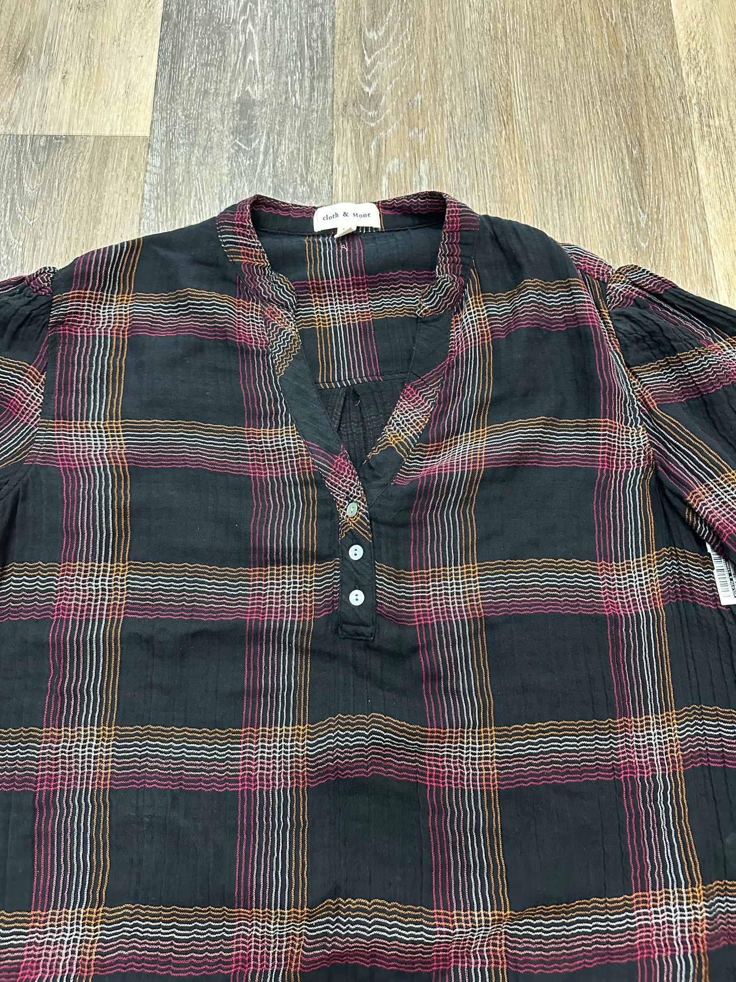 Blouse Short Sleeve By Cloth & Stone In Plaid Pattern, Size: S