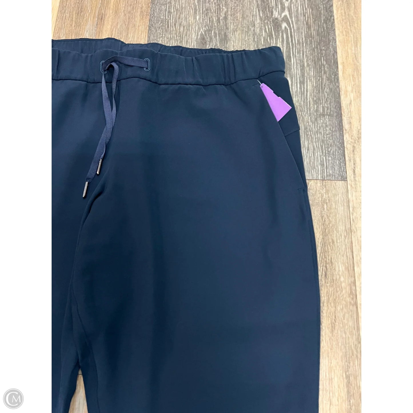 Athletic Pants Cropped By Lululemon In Navy, Size: 14