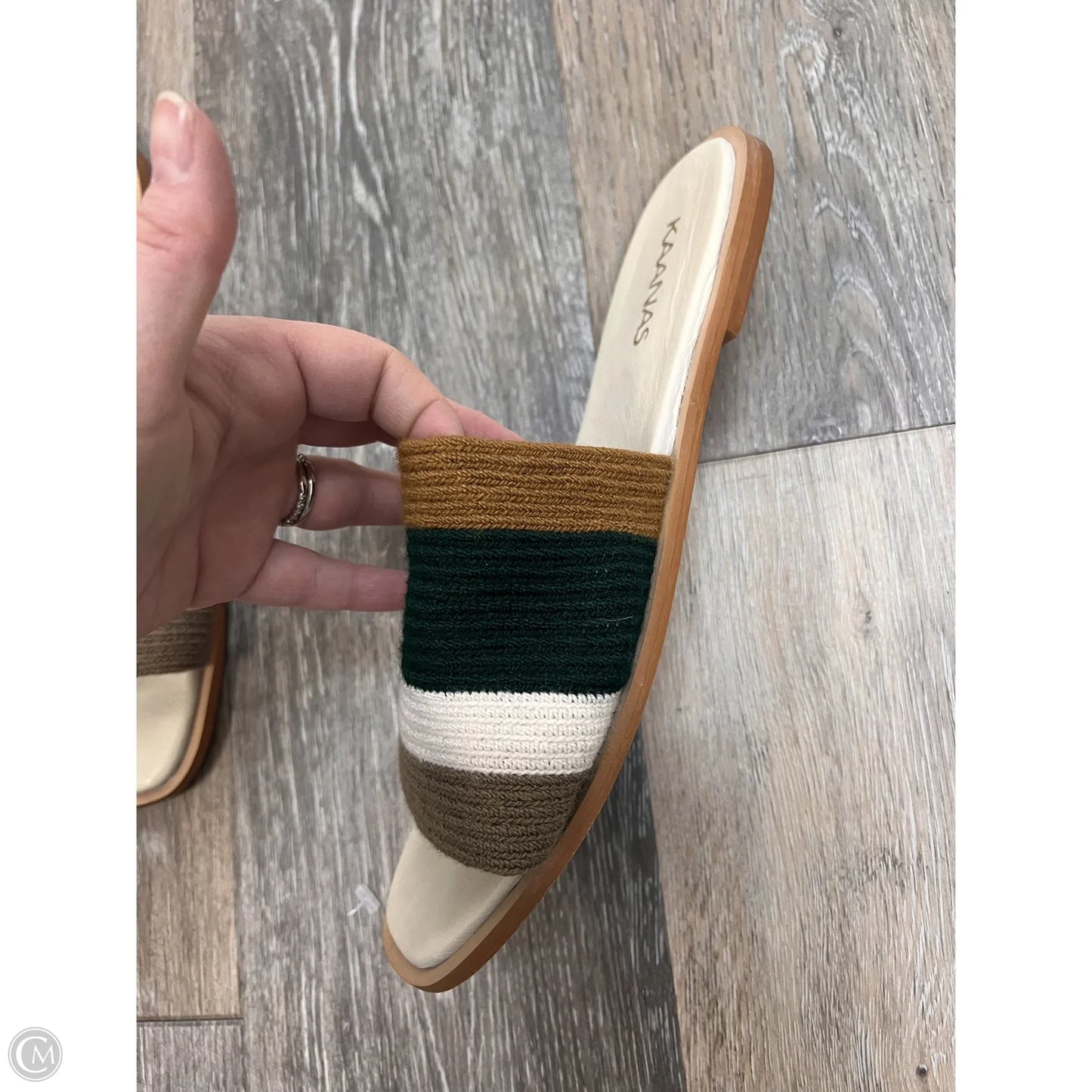 Sandals Flats By Kaanas  Size: 9