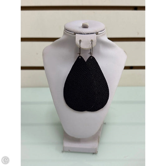 Earrings Other By Cmc