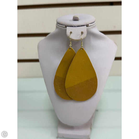 Earrings Other By Cmc