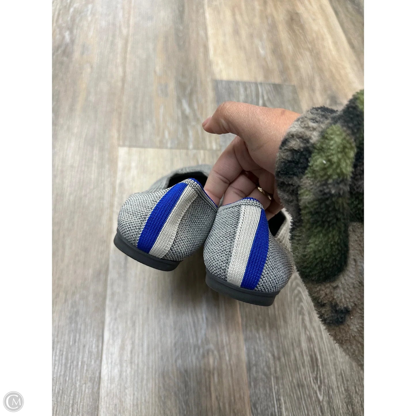 Shoes Flats By Rothys In Grey, Size: 8