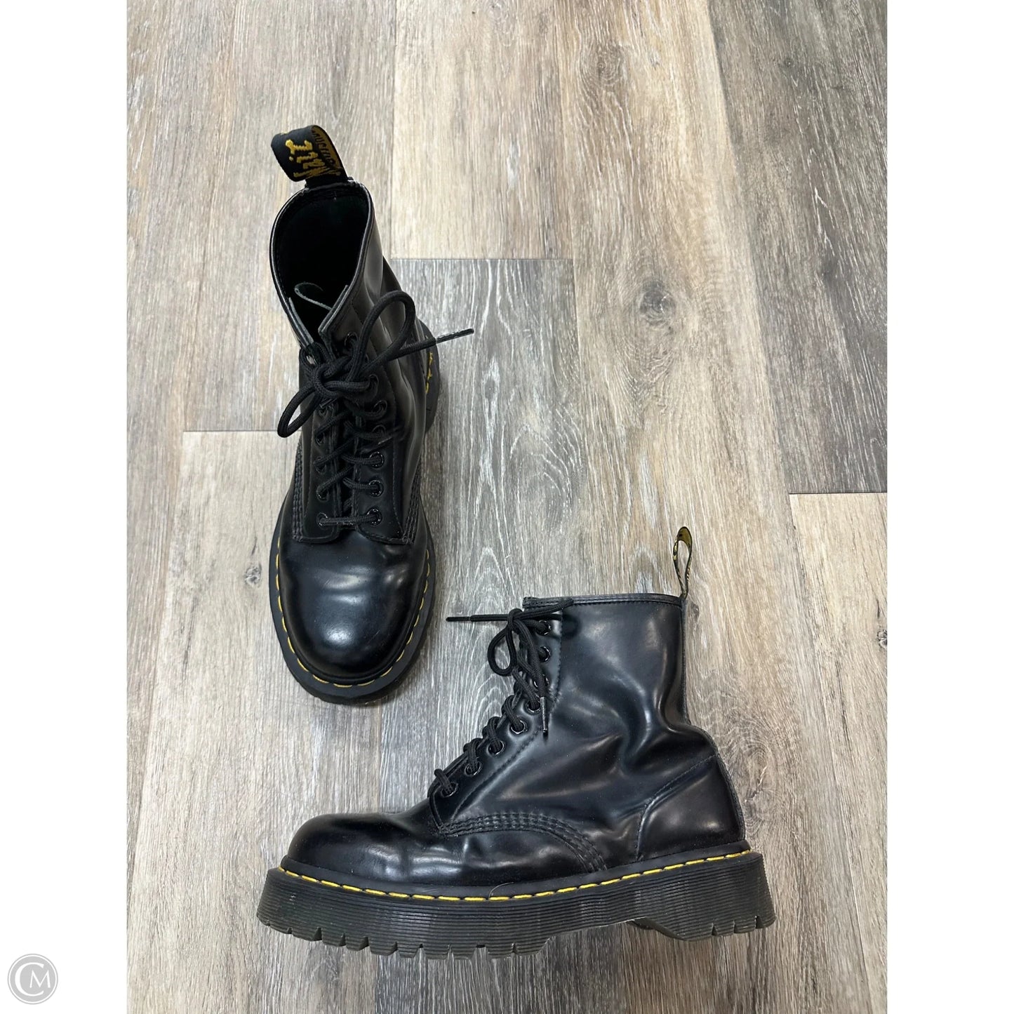 Boots Ankle Flats By Dr Martens In Black, Size: 9