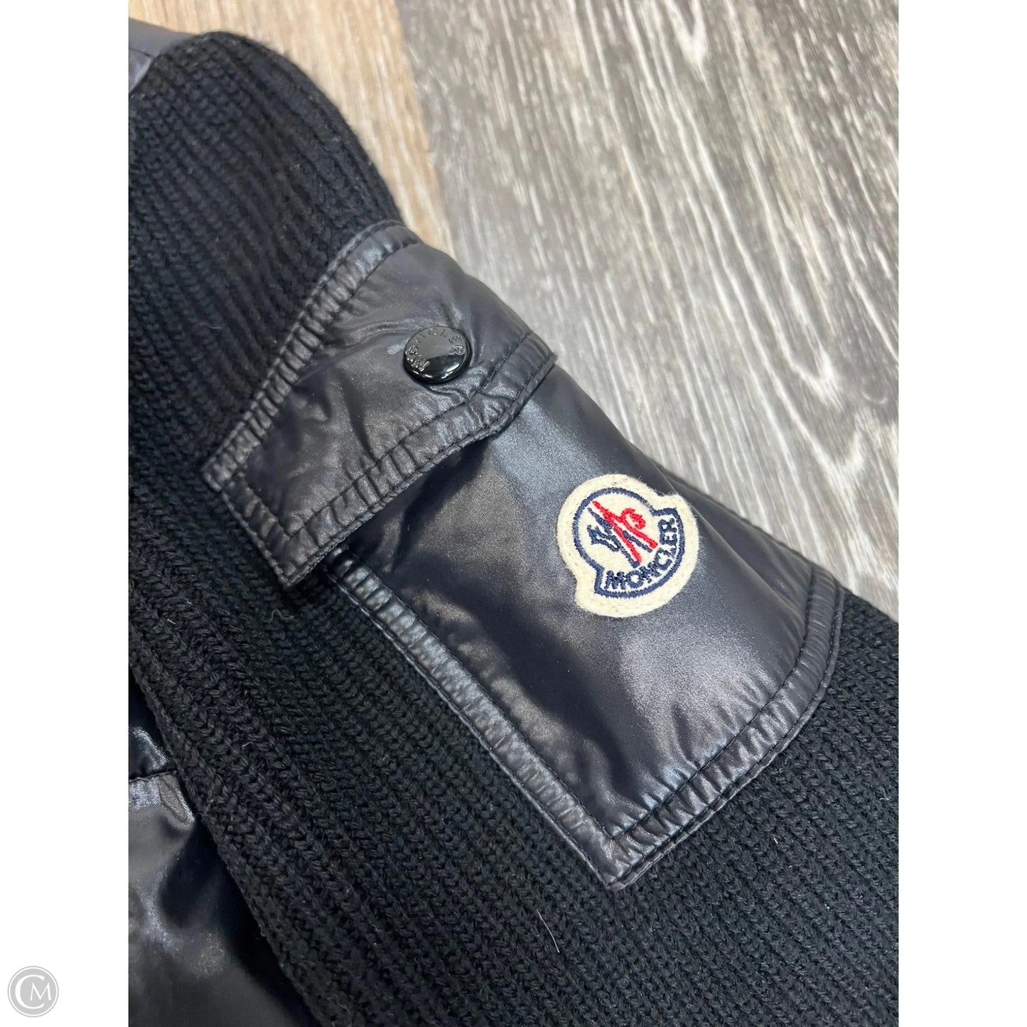 Jacket Luxury Designer By Moncler In Black, Size: Xs