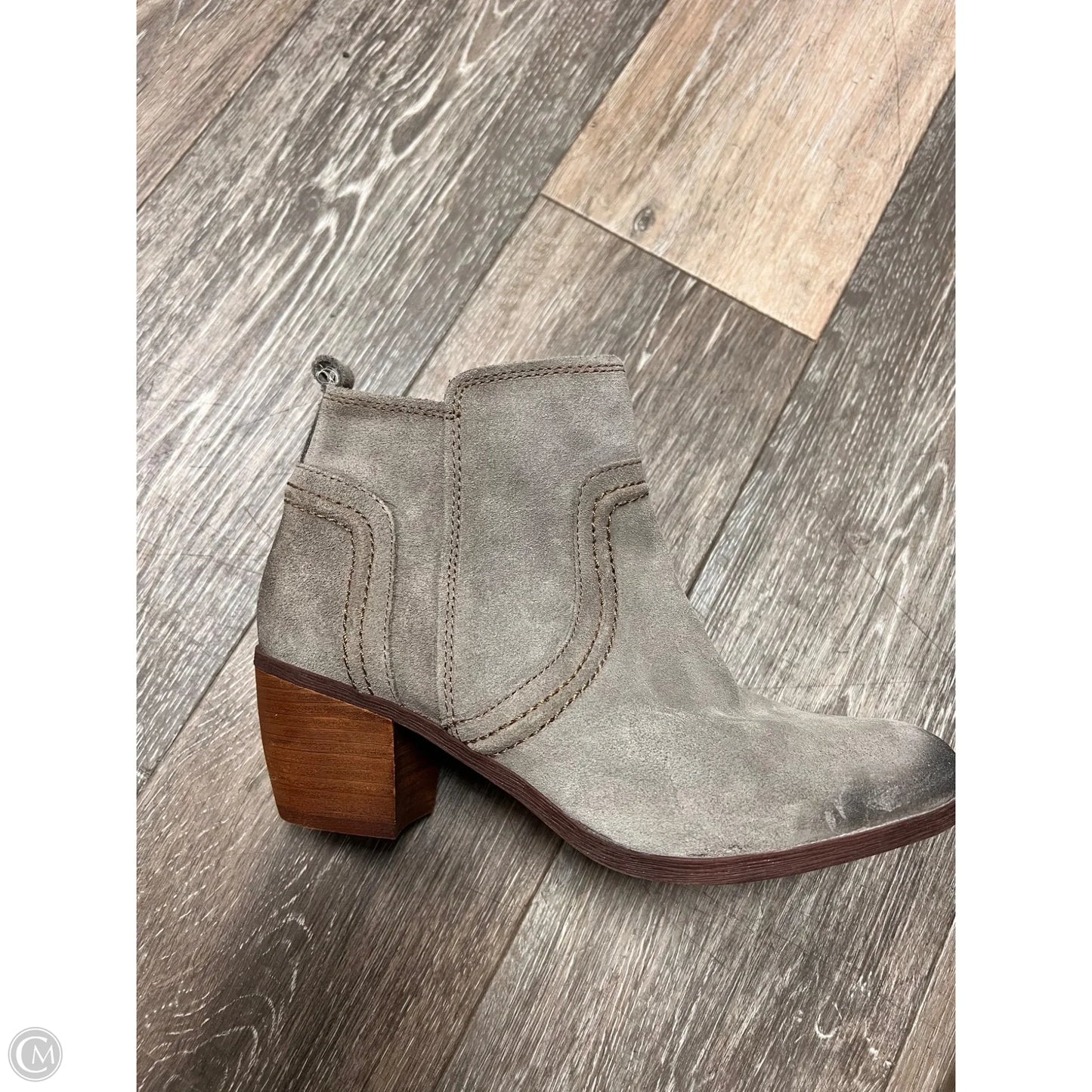 Boots Ankle Heels By Comfortiva In Tan, Size: 8.5