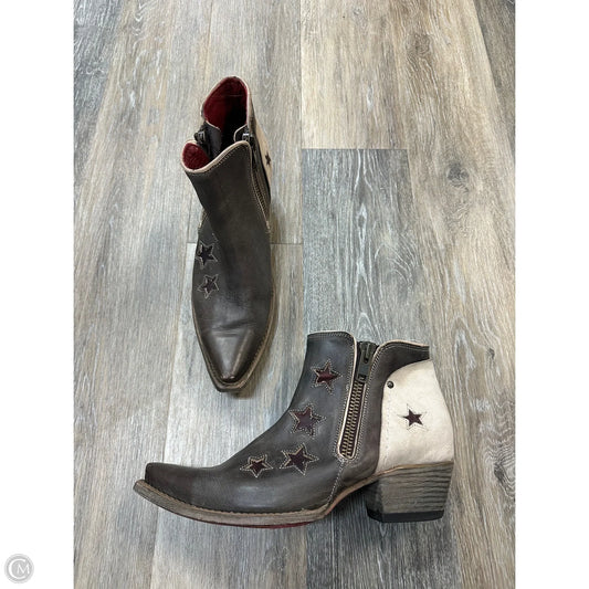 Boots Ankle Heels By Freebird In Brown & Cream, Size: 11