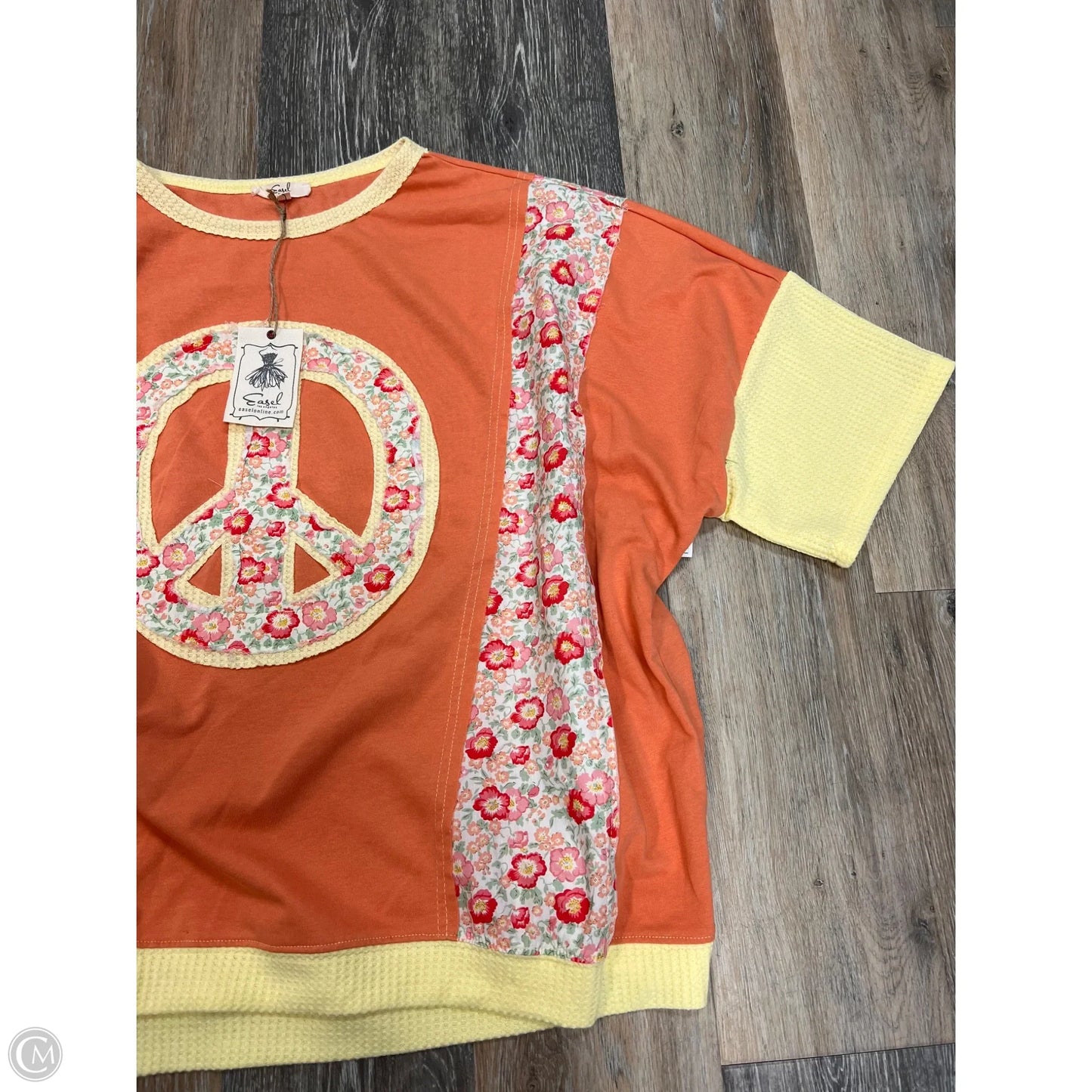 Top Short Sleeve By Easel In Peach, Size: M