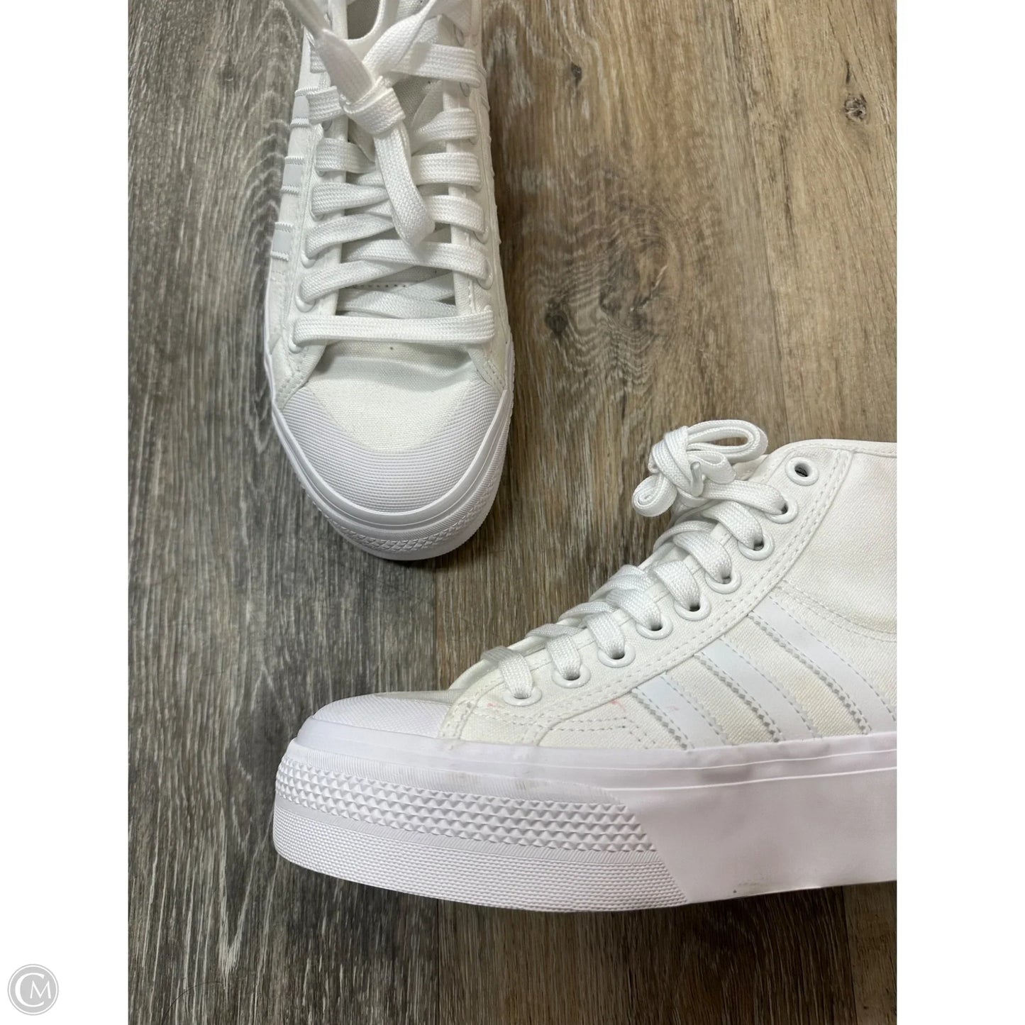 Shoes Sneakers By Adidas In White, Size: 8