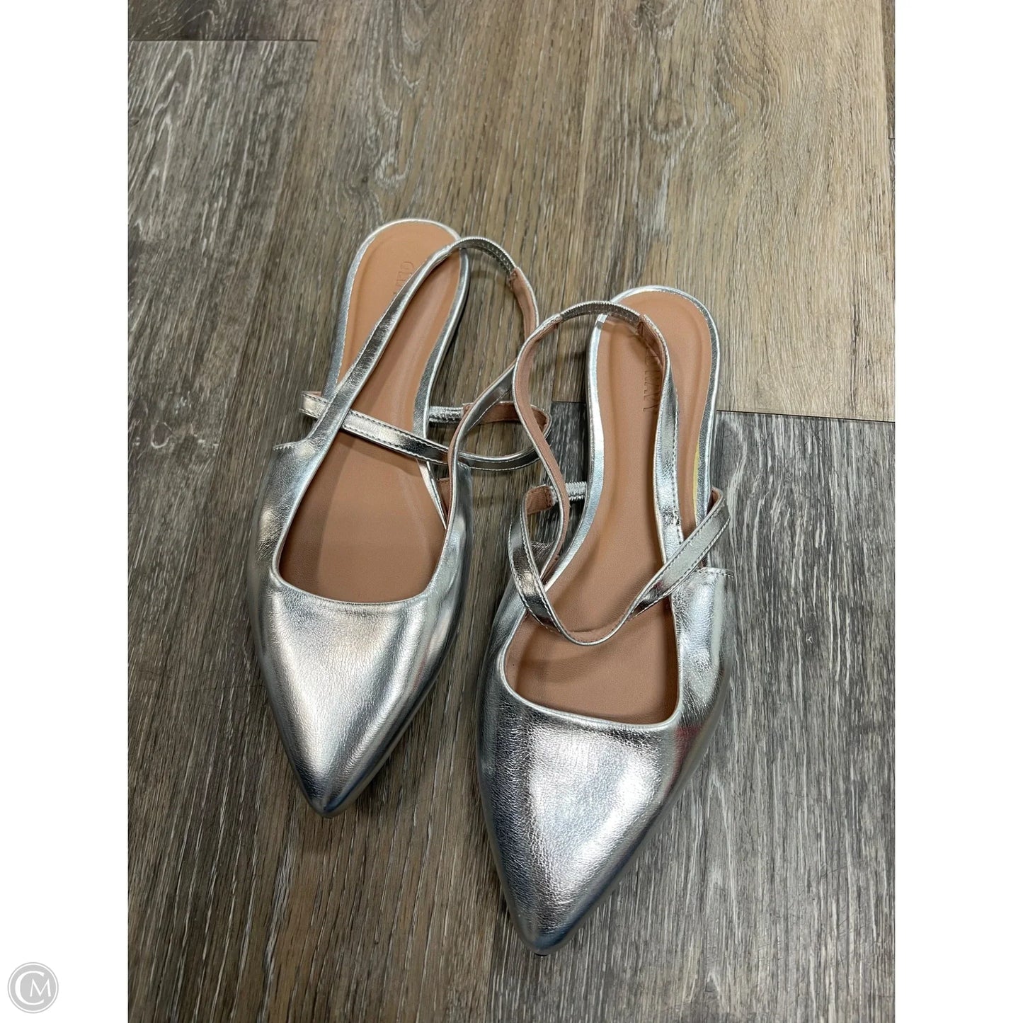 Shoes Flats By Old Navy In Silver, Size: 8
