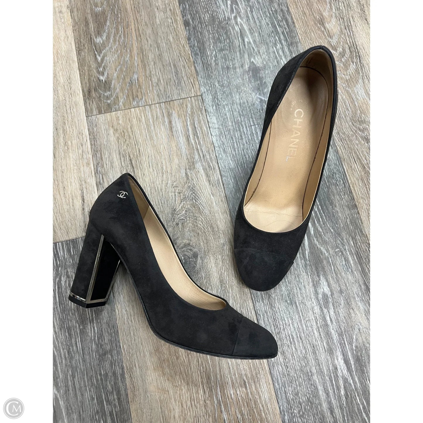 Shoes Luxury Designer By Chanel In Grey, Size: 8.5