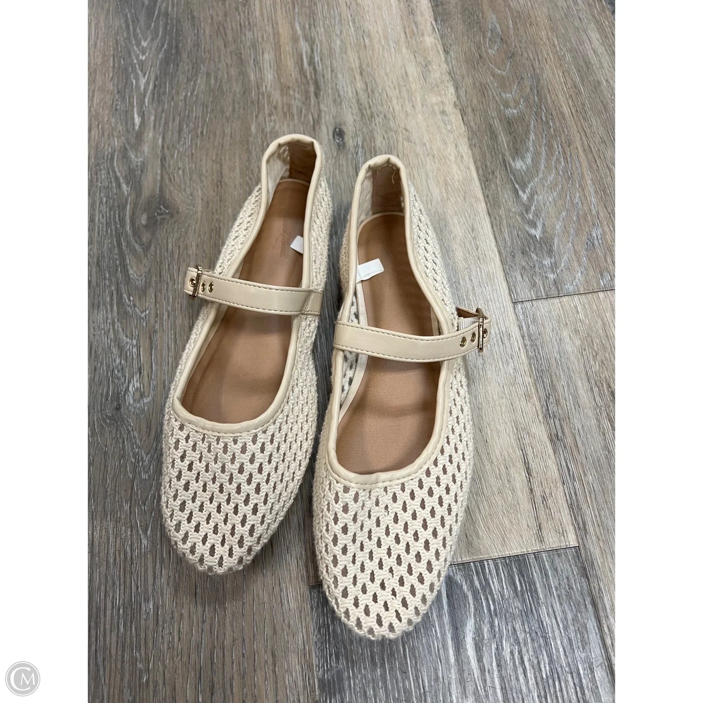 Shoes Flats By Universal Thread In Cream, Size: 8