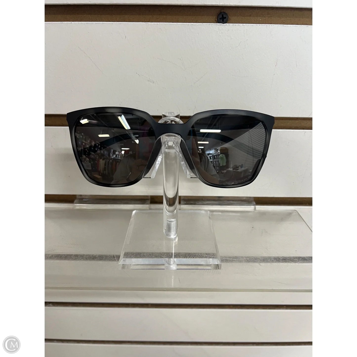 Sunglasses By Oakley, Size: