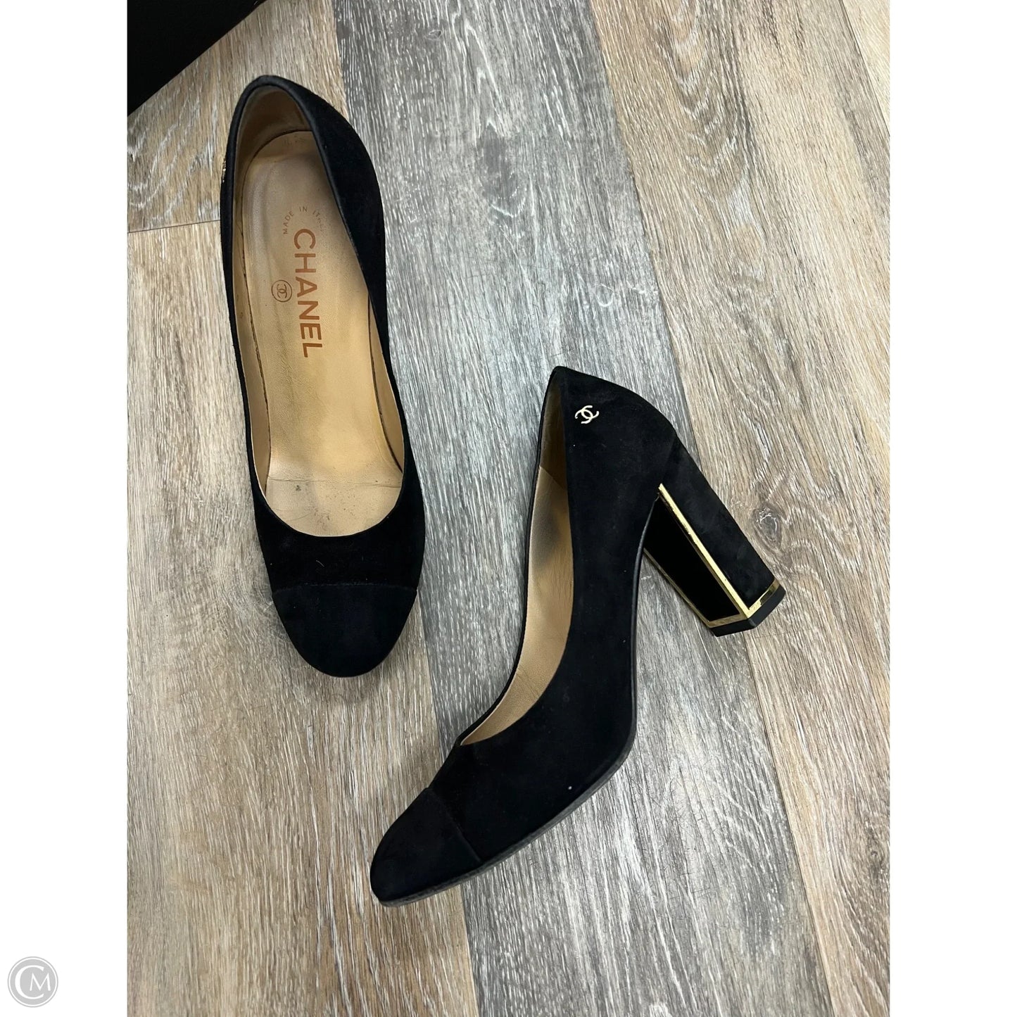 Shoes Luxury Designer By Chanel In Black, Size: 8.5
