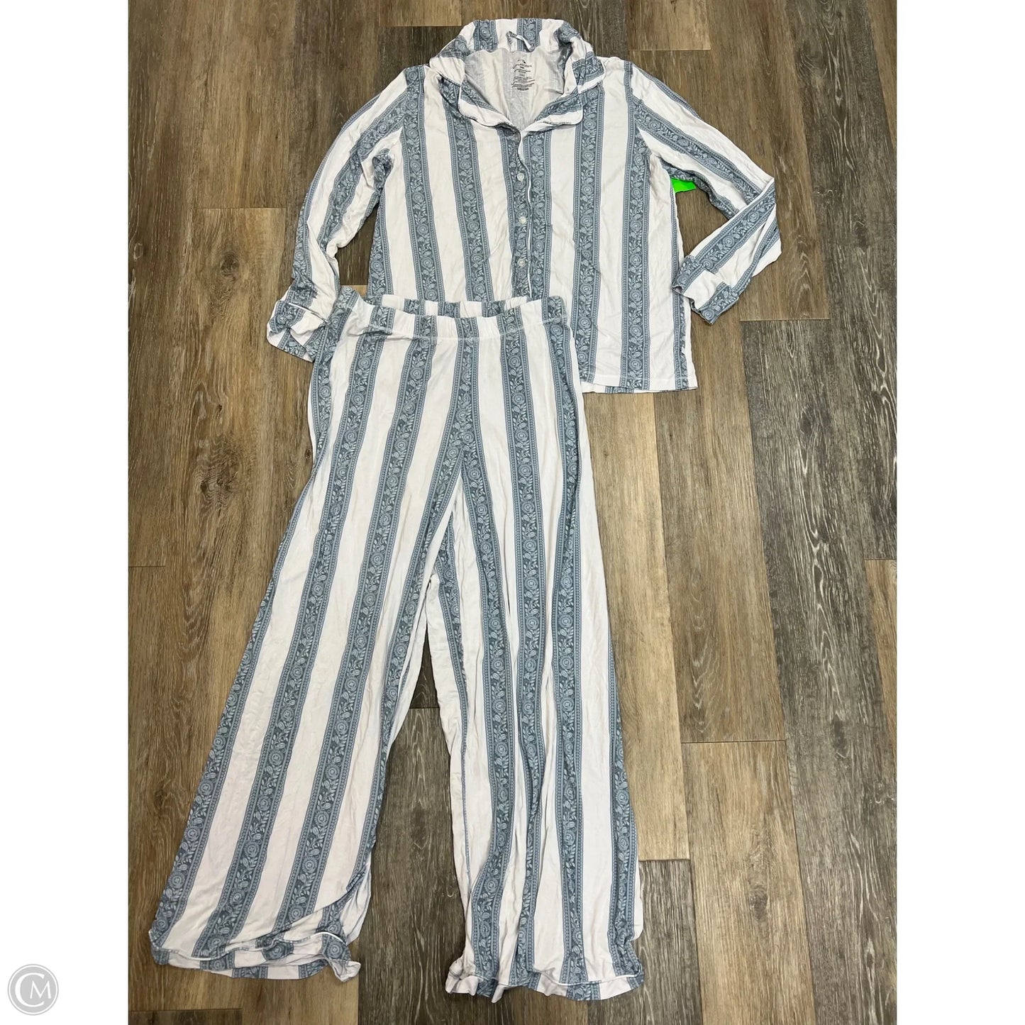 Pajamas 2pc By Goosebumps In Blue & White, Size: L