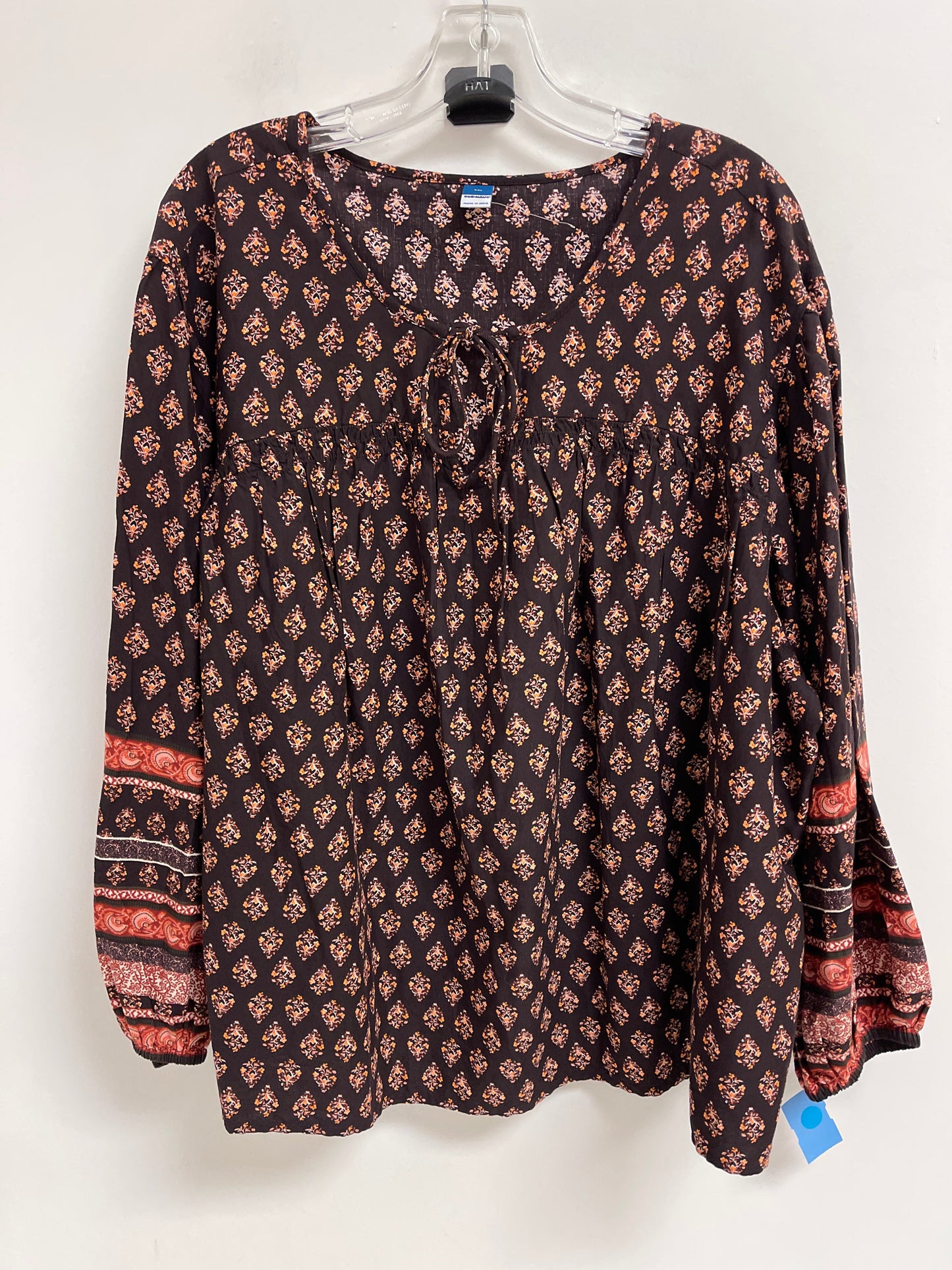 Top Long Sleeve By Old Navy In Brown, Size: 2x