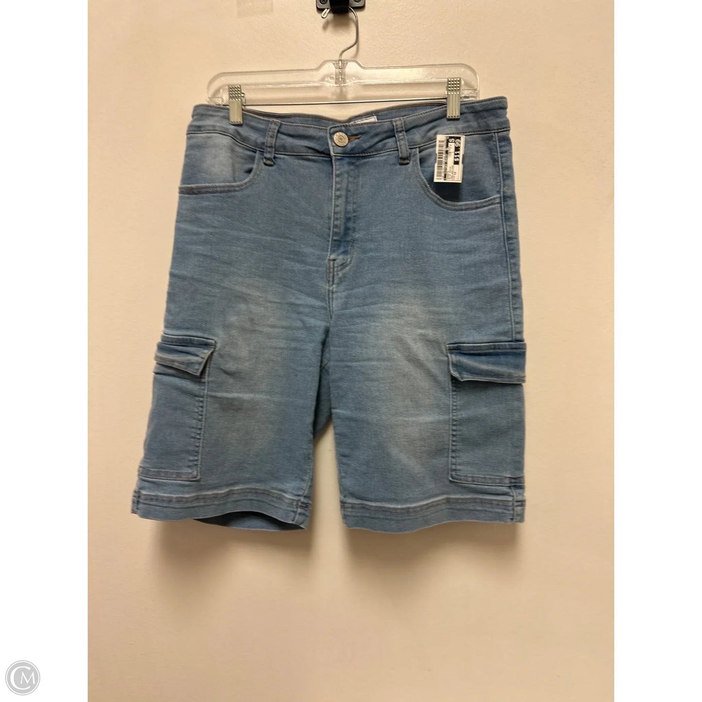 Shorts By Clothes Mentor In Blue Denim, Size: 12