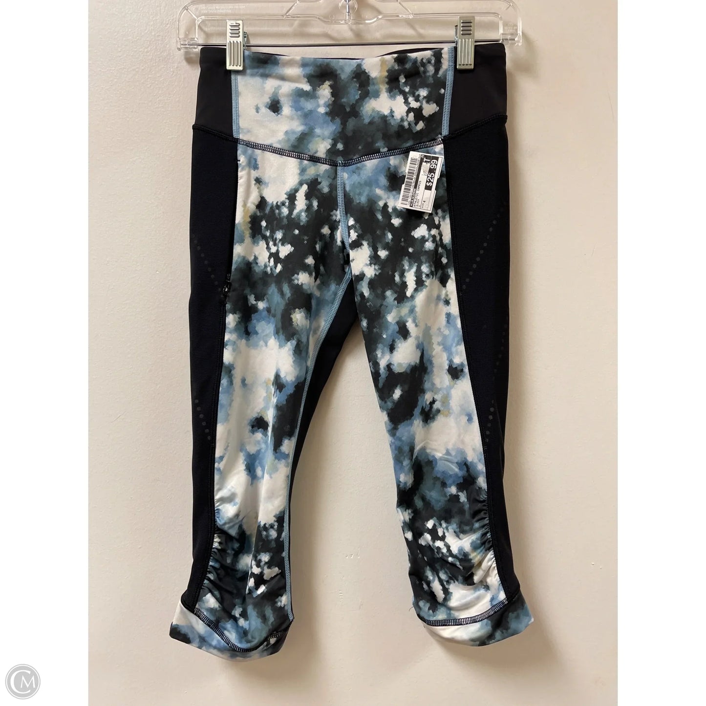 Athletic Capris By Lululemon In Black, Size: 4