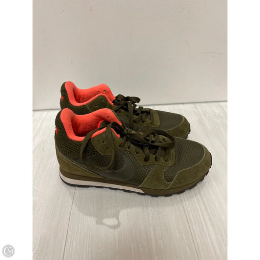 Shoes Athletic By Nike In Green, Size: 8