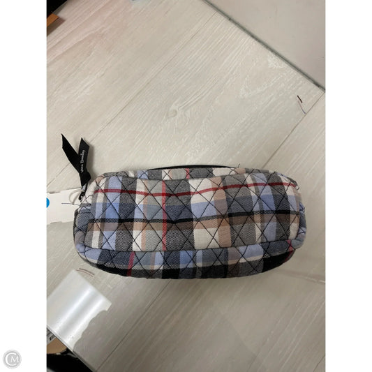 Makeup Bag By Vera Bradley, Size: Medium