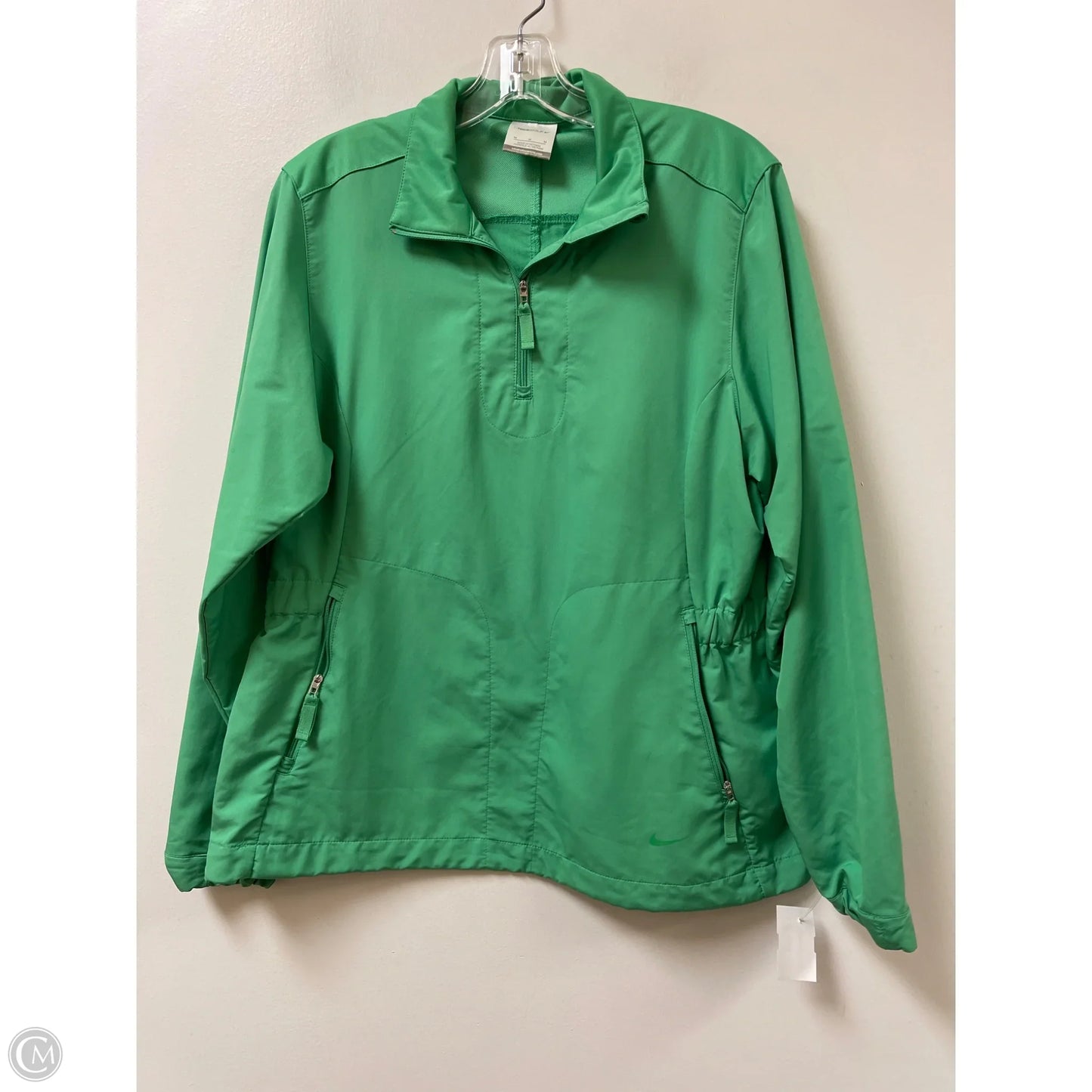 Athletic Top Long Sleeve Collar By Nike In Green, Size: M