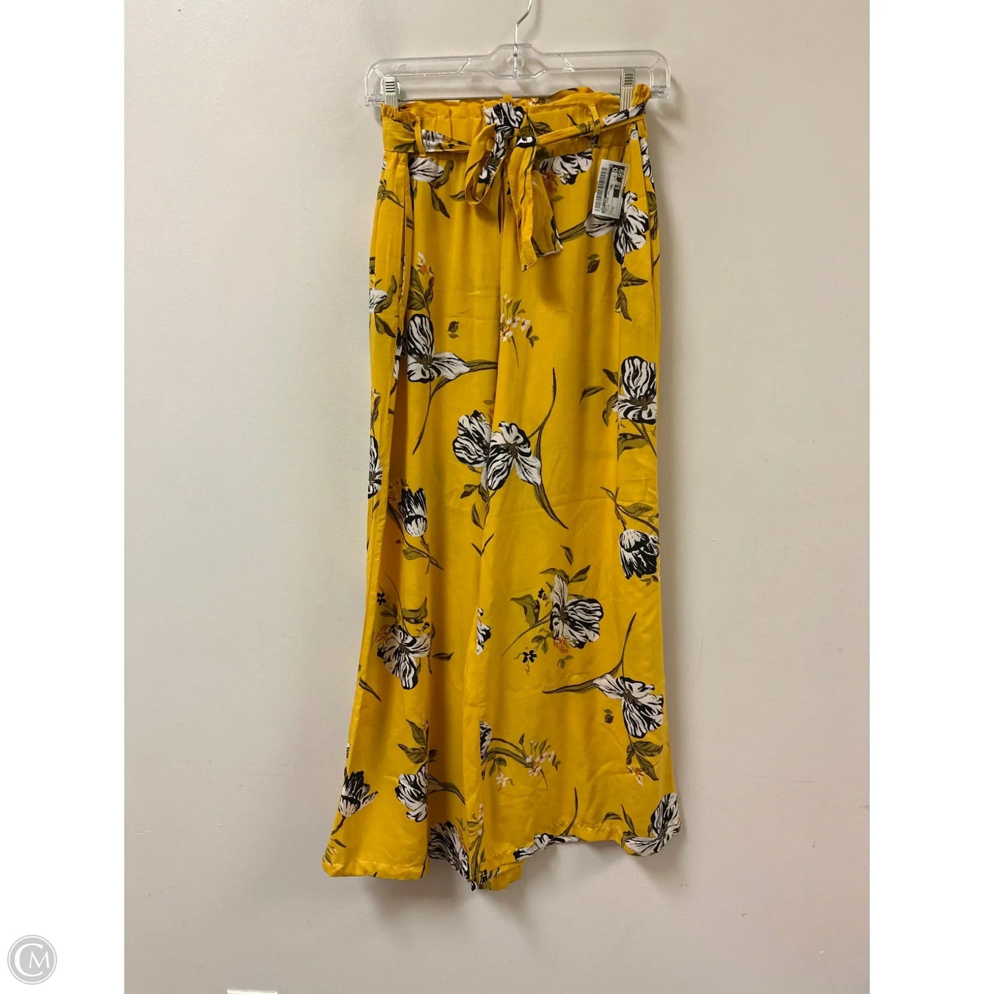Pants Wide Leg By New Look In Yellow, Size: 6