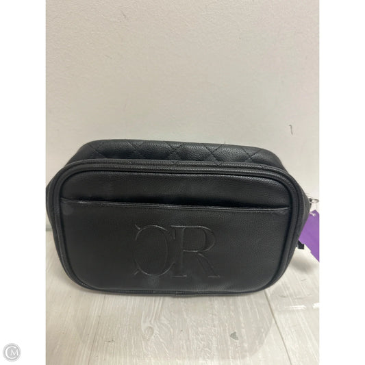Makeup Bag By Clothes Mentor, Size: Medium
