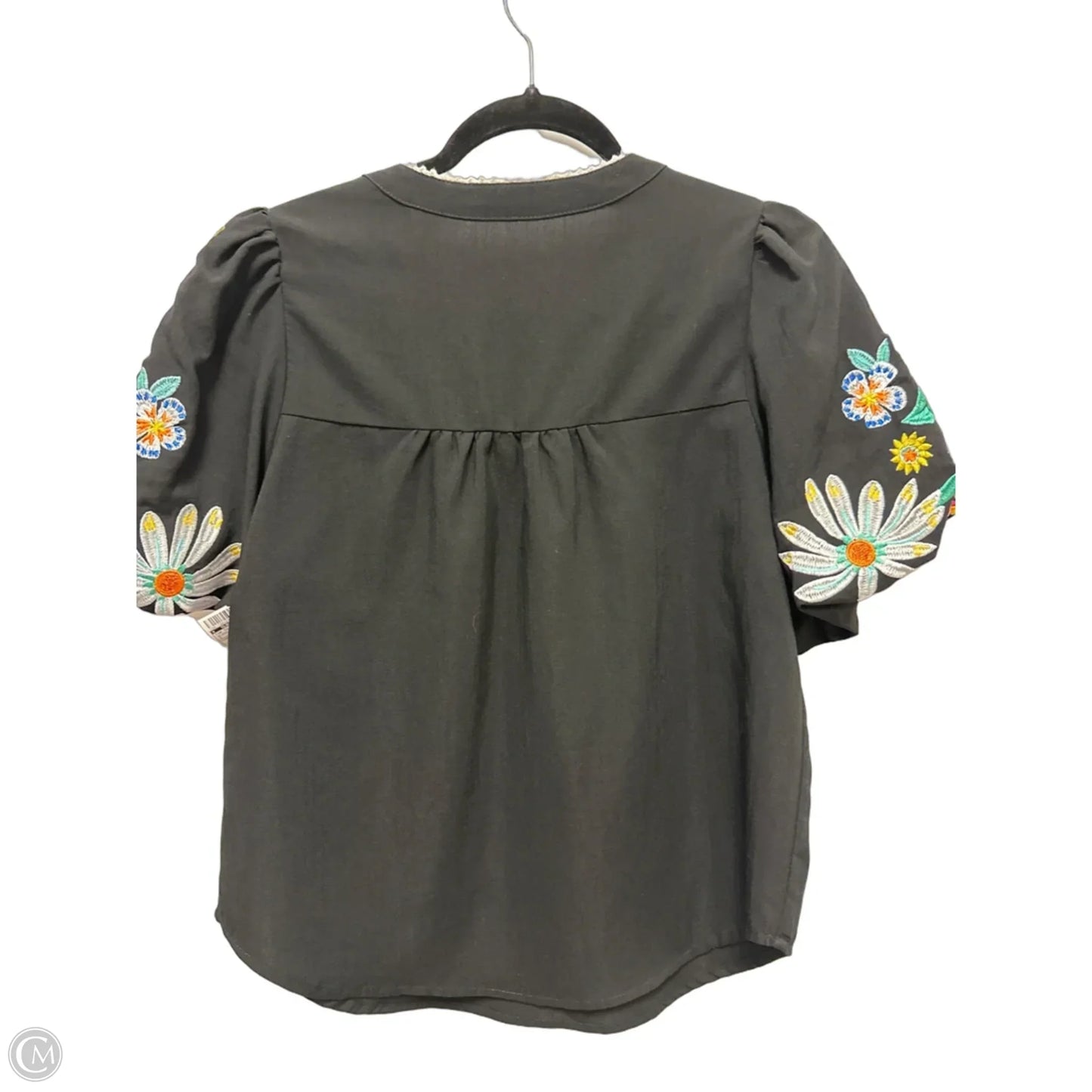 Top Short Sleeve By Clothes Mentor In Black, Size: S