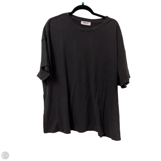 Top Short Sleeve By Double Zero In Grey, Size: S