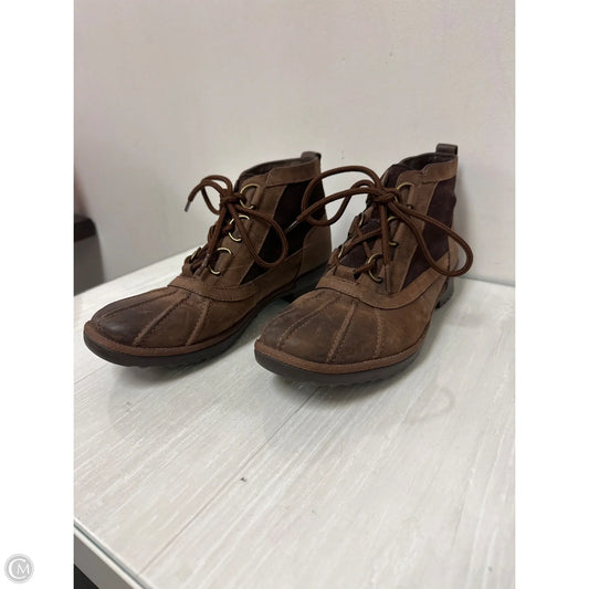 Boots Designer By Ugg In Brown, Size: 8.5
