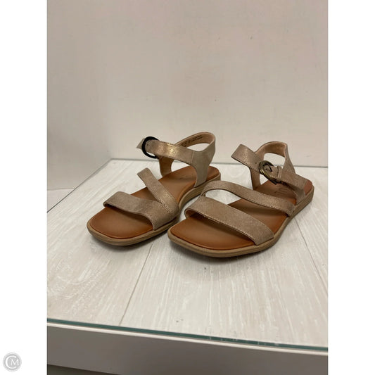 Sandals Flats By Naturalizer In Tan, Size: 8.5
