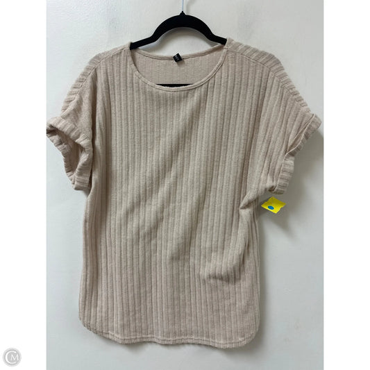 Top Short Sleeve By Clothes Mentor In Cream, Size: L
